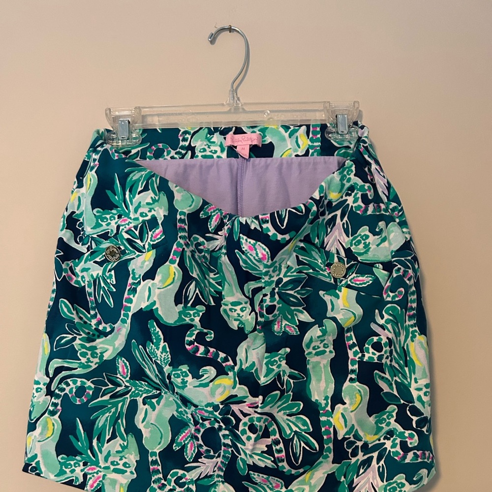 Lilly Pulitzer Madison Skort. Print name: Tidal in the Details. EUC.